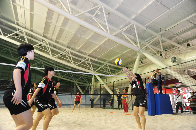 室內沙灘排球場 Mall's in-door volleyball court