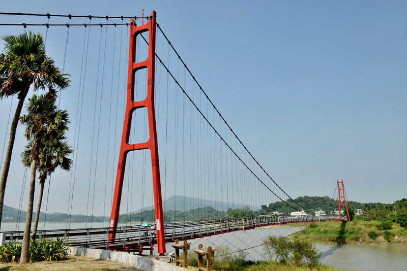 日昇蓬萊吊橋 Penglai Suspension Bridge