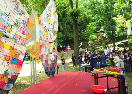 邁入第十八個年頭的「美濃黃蝶祭」富有環境教育意義。（圖∕鮑忠暉 攝）