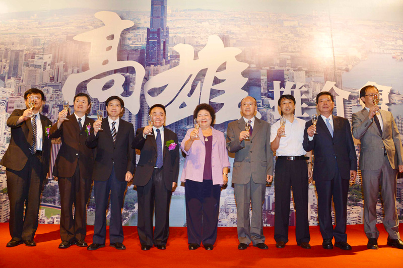 市長陳菊以2013亞太城市高峰會（APCS）主辦城市首長身分，出訪大陸行銷高雄。（圖∕簡名君 攝）