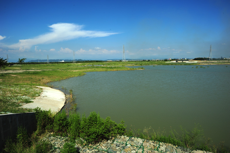 典寶溪B區滯洪池較A區更為廣闊，面積為42公頃、滯洪量為105萬噸。（圖∕鮑忠暉　攝）