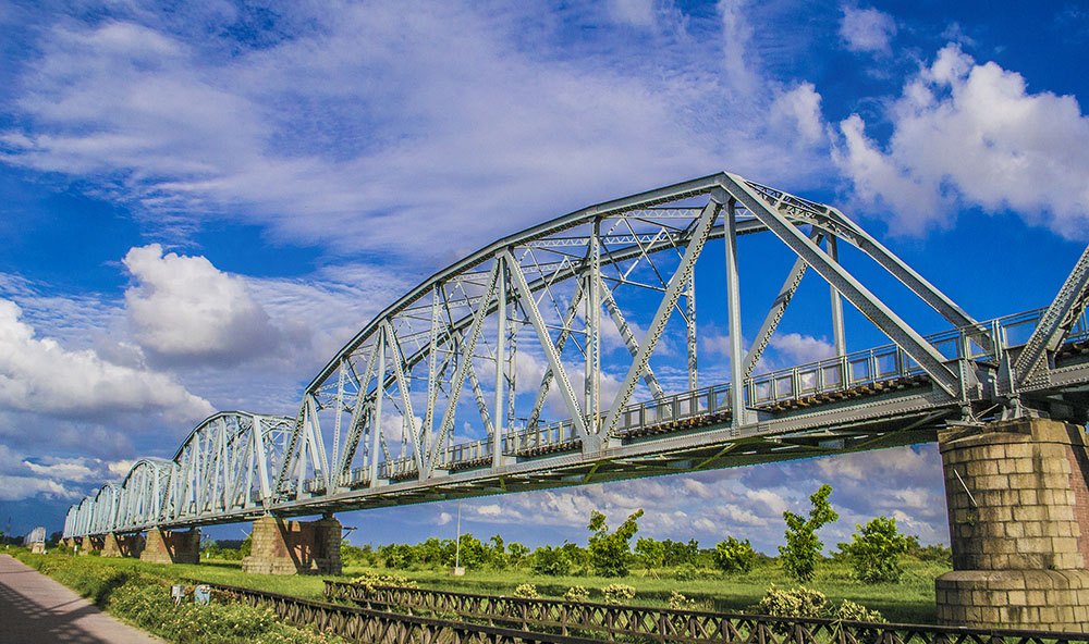 舊稱下淡水溪鐵橋的舊鐵橋，於1914年正式啟用，是當時臺灣最長的鐵橋。（楊紘興‧攝影）