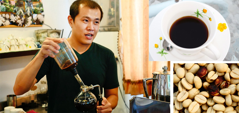 東照山咖啡農場第二代主人張智程用咖啡香吸引顧客登門賞景。（圖∕張簡英豪 攝）