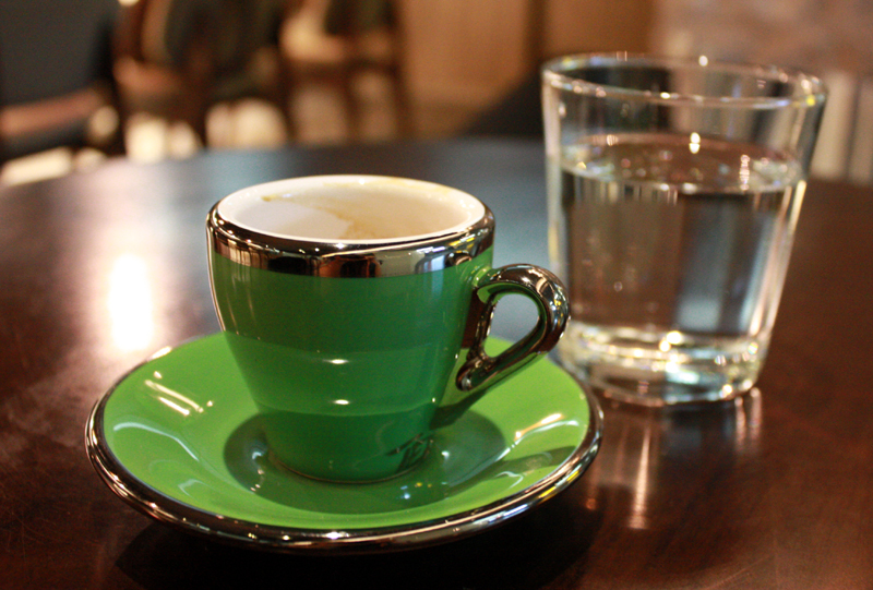 一杯美味的咖啡，將暖暖的滿意注入心中。(圖/涂毓婷攝)