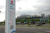 小港機場結合捷運，是高雄對外競爭的主要交通要件。(圖/郭文君攝)