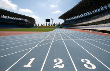 符合國際田徑總會（IAAF）一級認證標準的國際性運動場館，正準備迎接來自全世界最優秀的運動員。(圖/黃昱貴攝)
